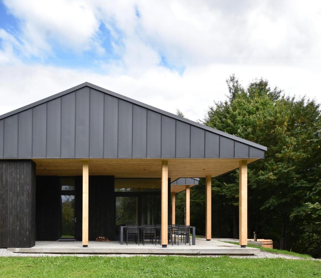 Vila Nura Tesila Exterior photo